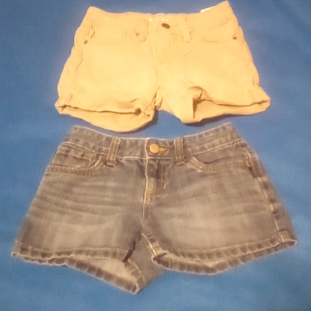 Shorts size 8